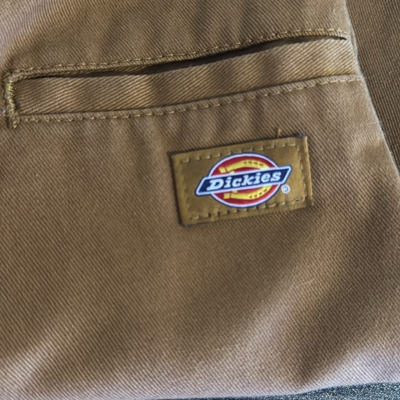Dickies loose fit cropped pants - Picture 3 of 8